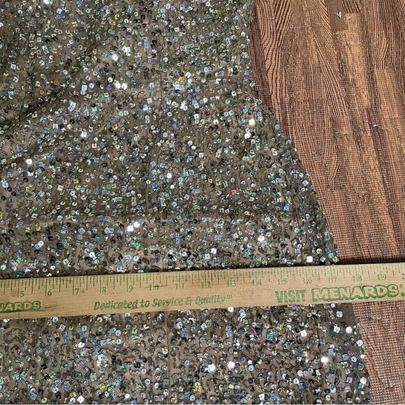 BG Haute silver all over sequin strapless evening prom gown size 2 - Picture 14 of 16